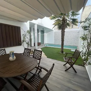 Donde Habita El Olvido Villa Baeza
